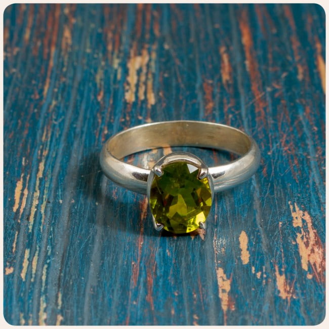 Что такое кварц султанит. Султанит свойства кому подходит. Султанит свойства кому подходит. Камень турции султанит. Султанит из турции.